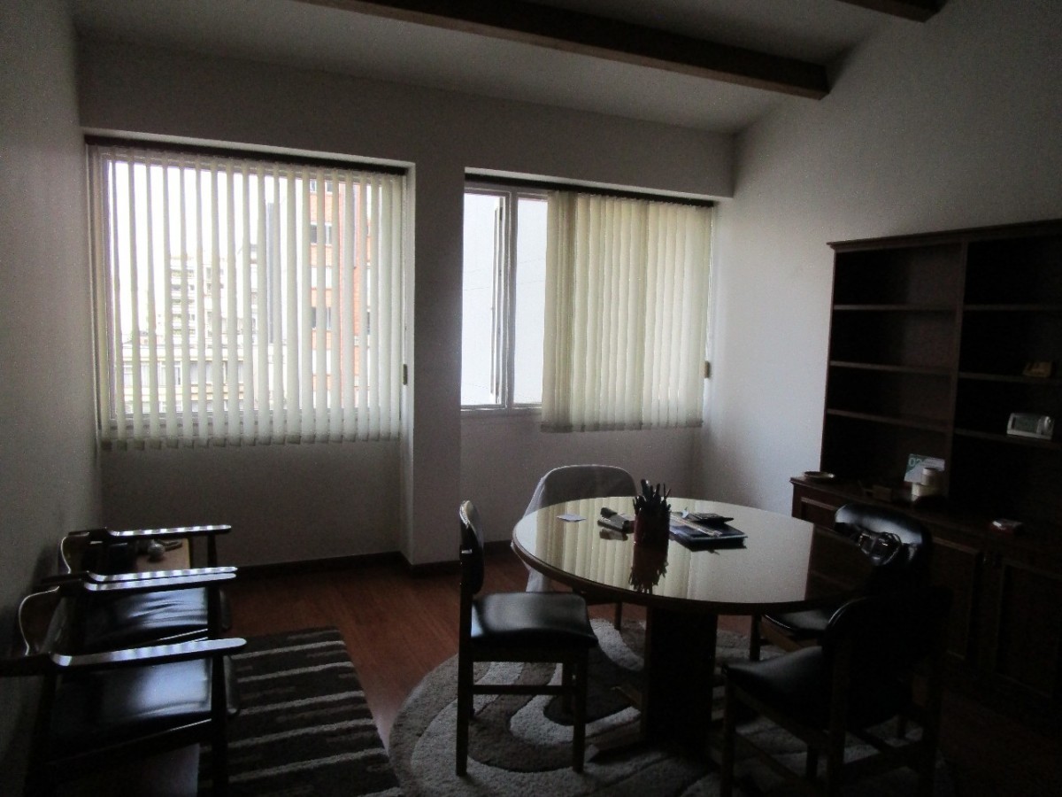 Oficina – Antiguo Country – Bogota