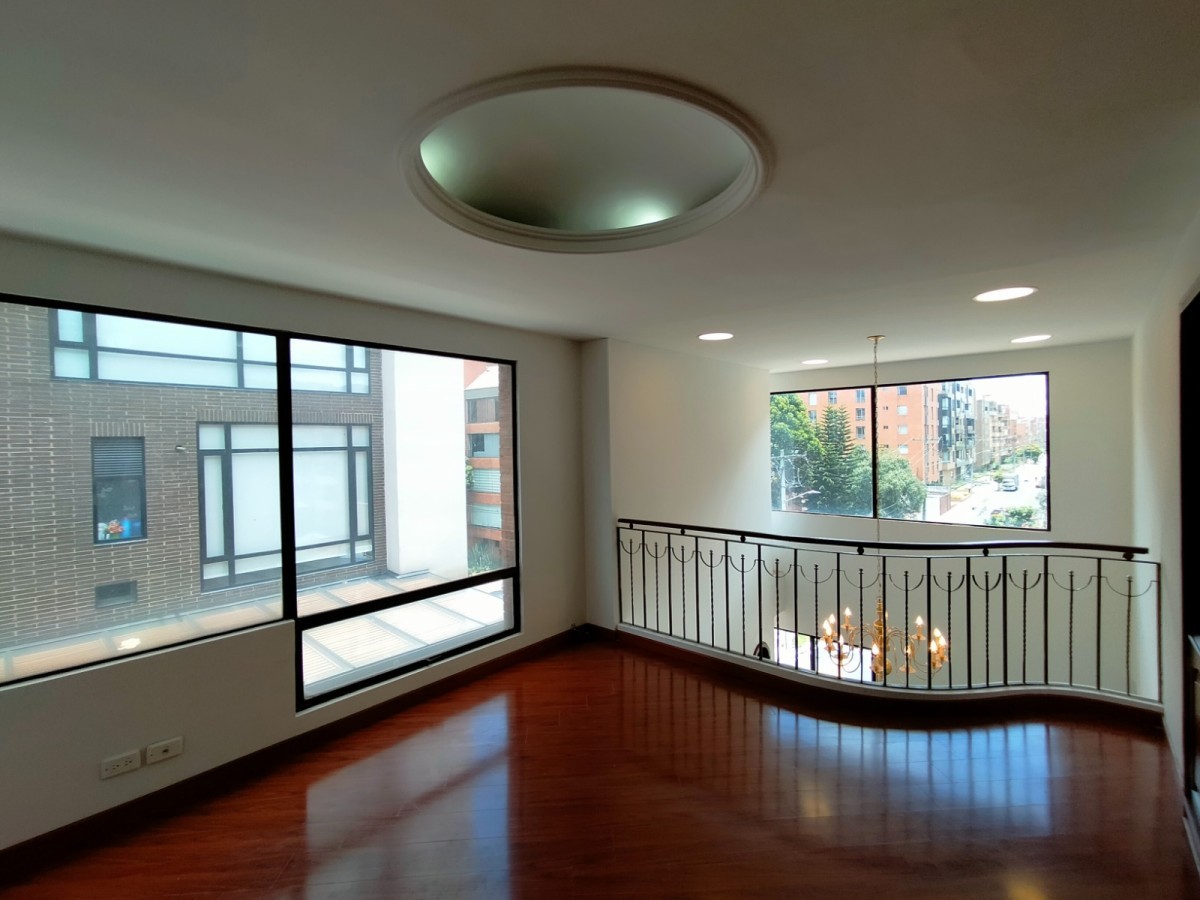 Apartamento – Santa Barbara Occidental – Bogota