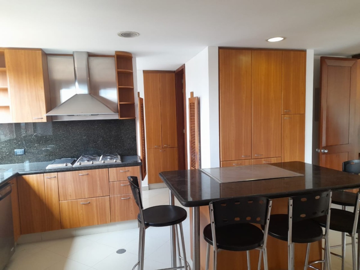 Apartamento – Los Rosales – Bogota