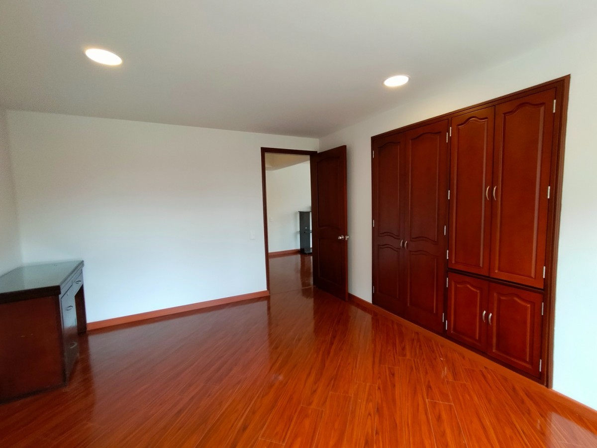 Apartamento – Santa Barbara Occidental – Bogota