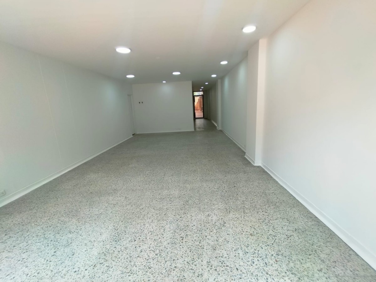 Local – El Lago – Bogota