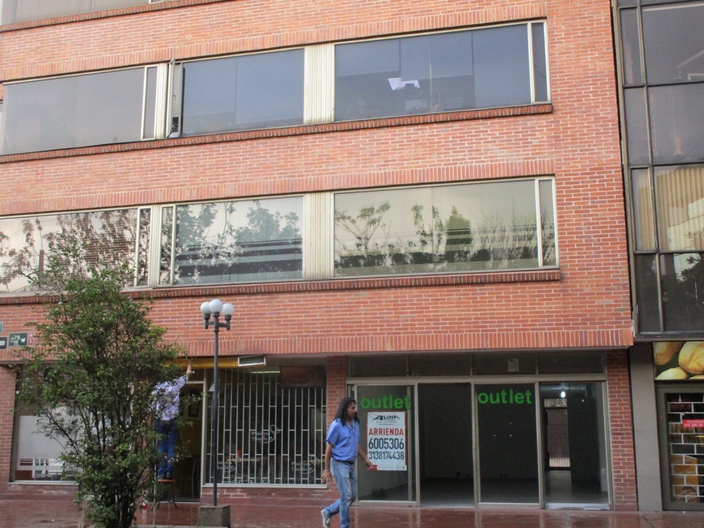 Local – El Lago – Bogota