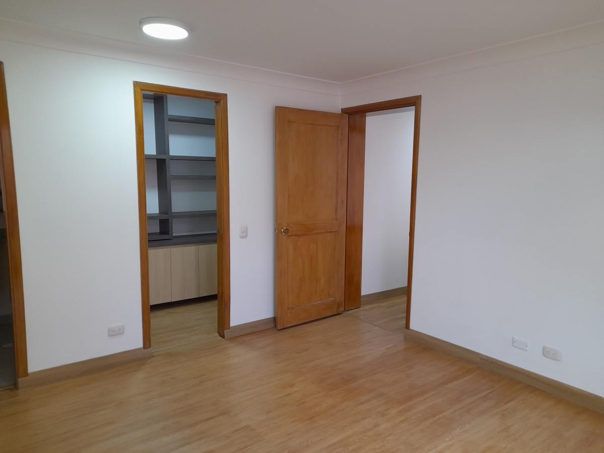 Oficina – El Retiro – Bogota