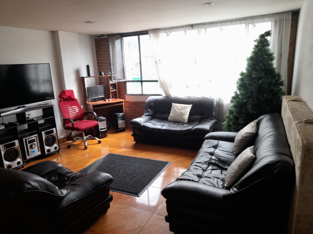 Casa – El Recuerdo San Jorge Alto – Bogota