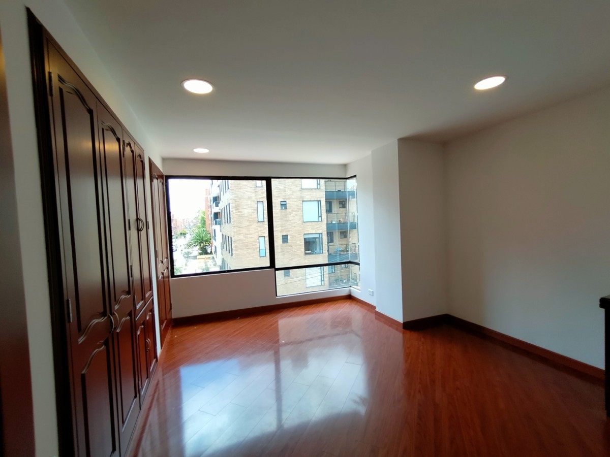 Apartamento – Santa Barbara Occidental – Bogota