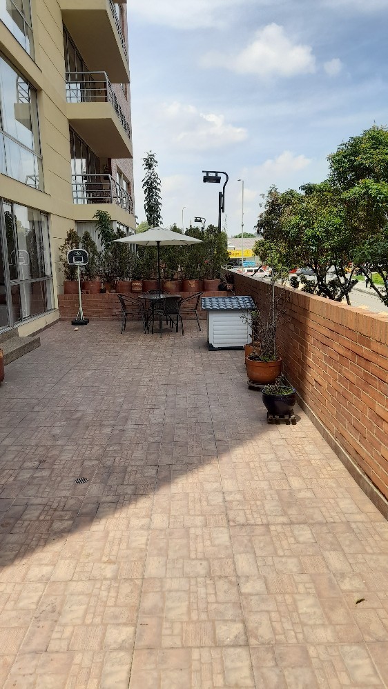 Apartamento – Lagos De Cordoba La Alhambra – Bogota