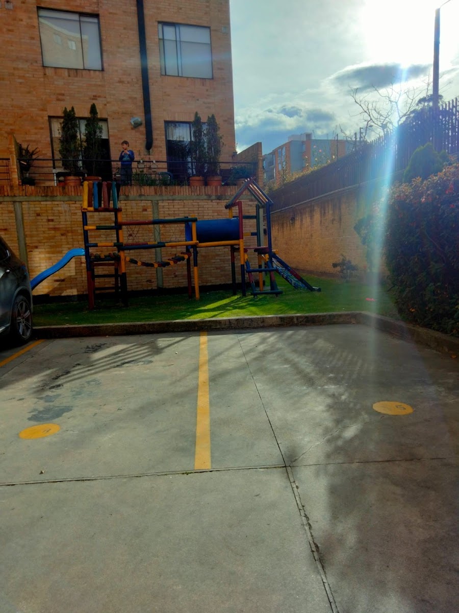 Casa – Club De Los Lagartos – Bogota