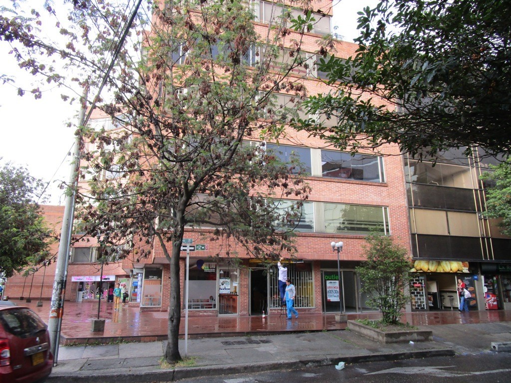 Local – El Lago – Bogota