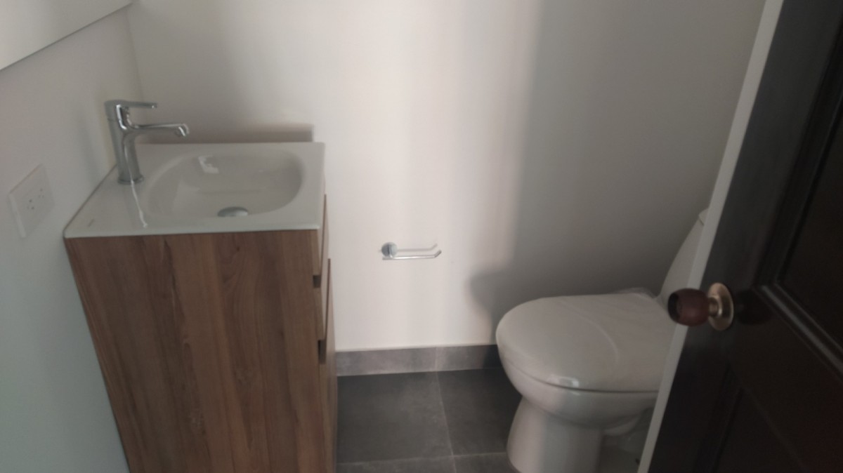 Oficina – El Retiro – Bogota