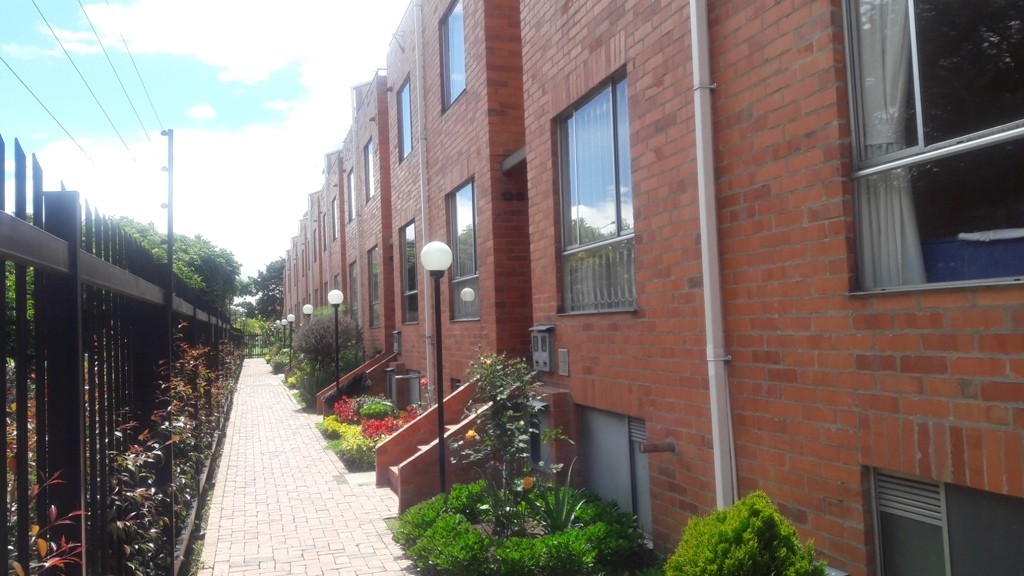 Casa – Villas De Aranjuez – Bogota