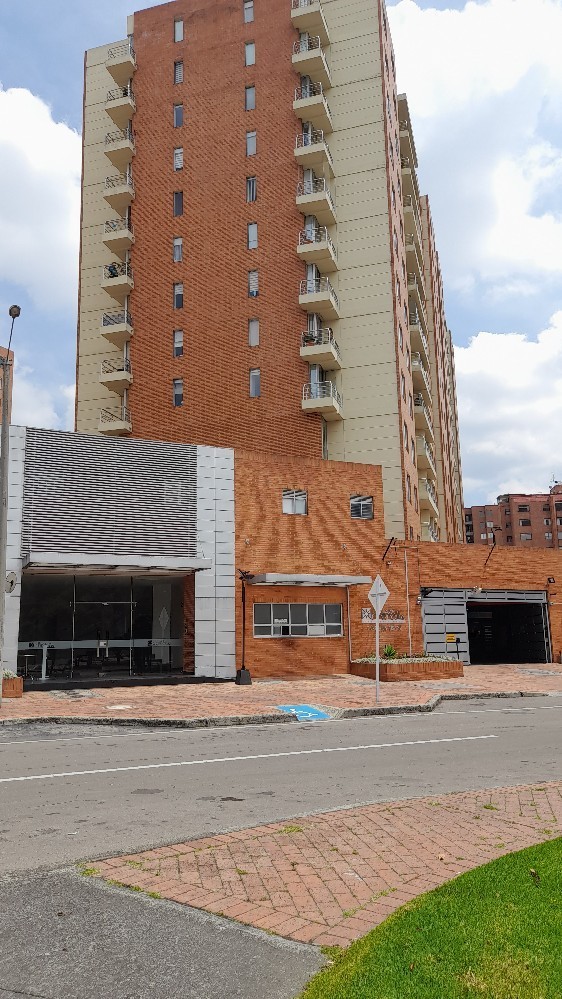 Apartamento – Lagos De Cordoba La Alhambra – Bogota
