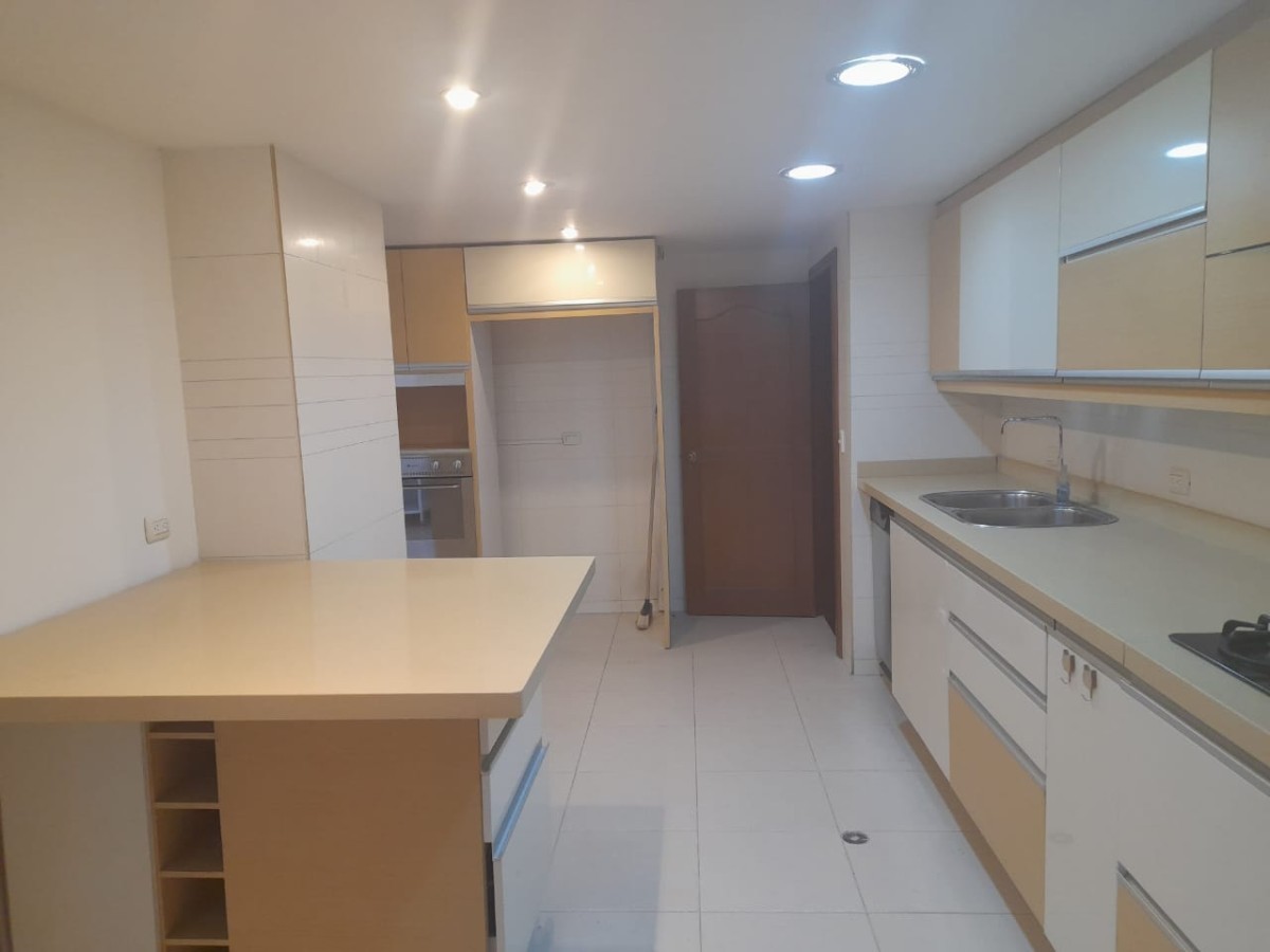 Apartamento – Santa Barbara Alta – Bogota