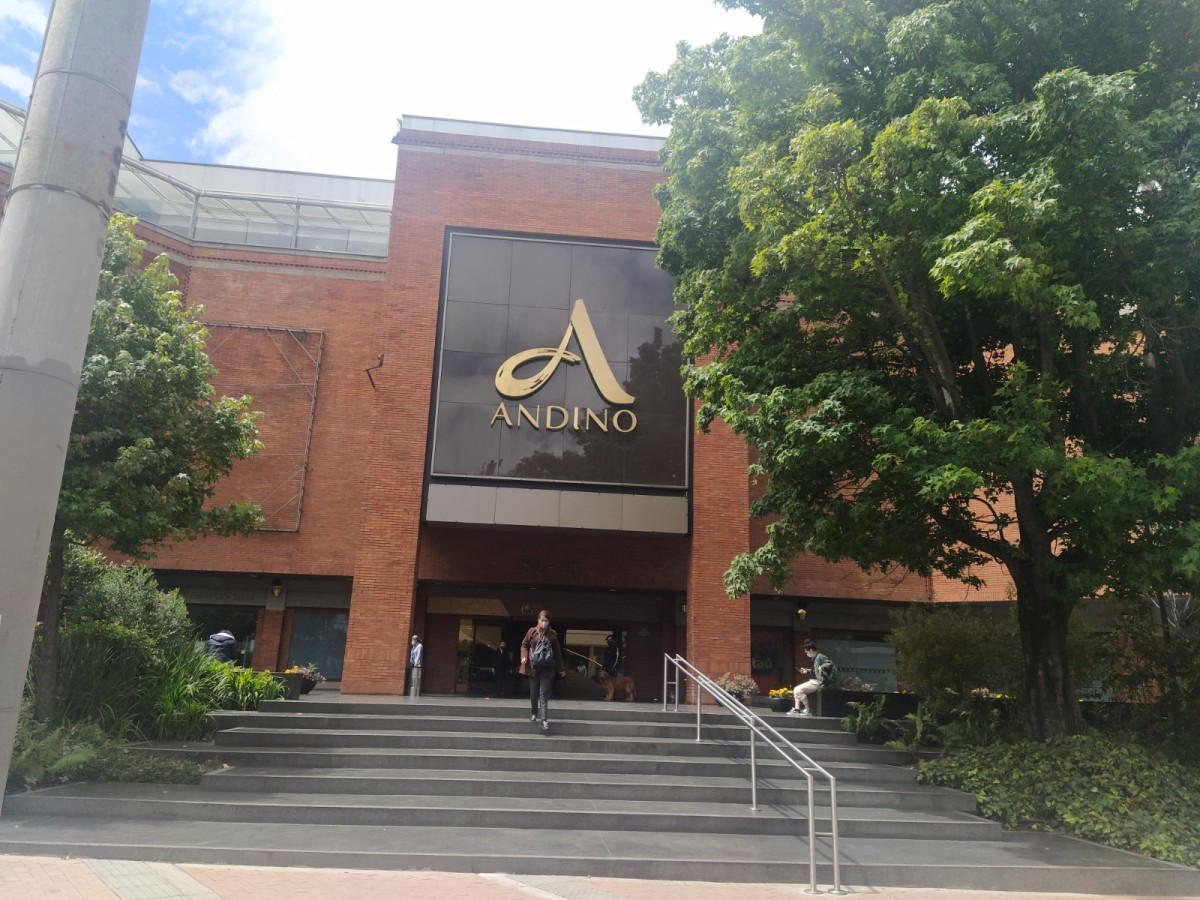 Local – La Cabrera Chico Lago – Bogota