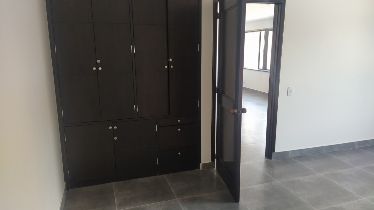 Oficina – El Retiro – Bogota