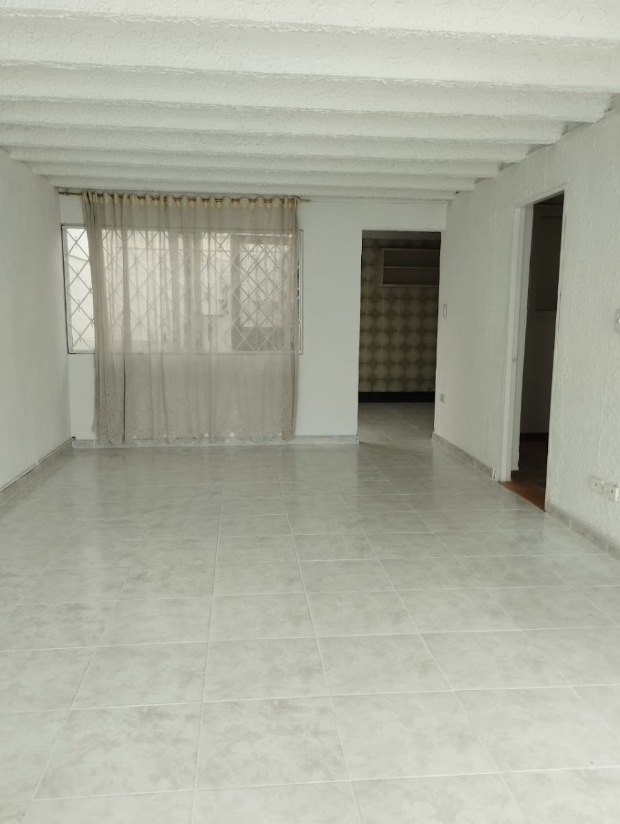 Casa – Villas De Madrigal – Bogota