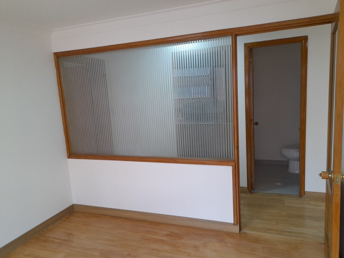 Oficina – El Retiro – Bogota