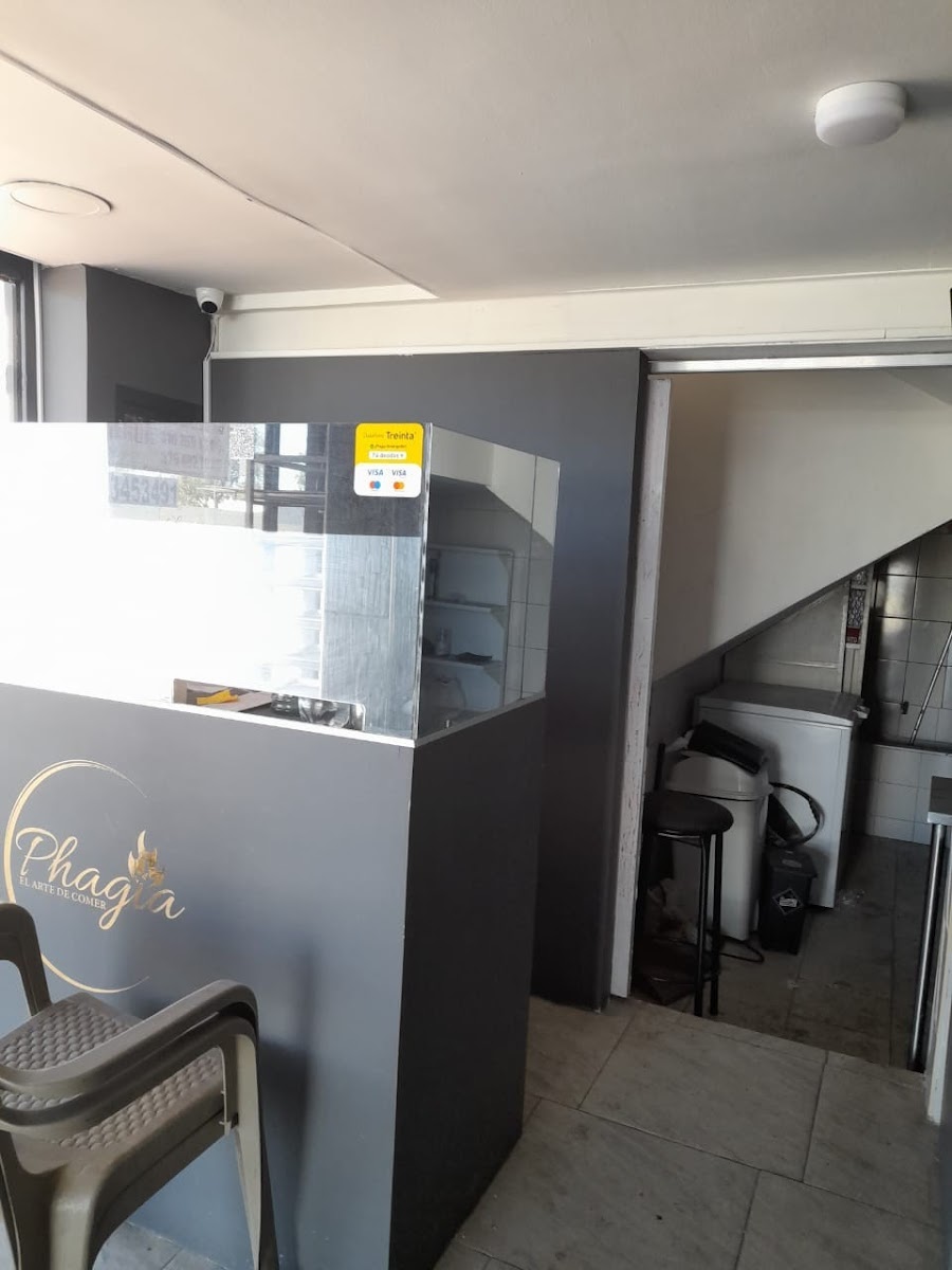 Local – El Recuerdo – Bogota