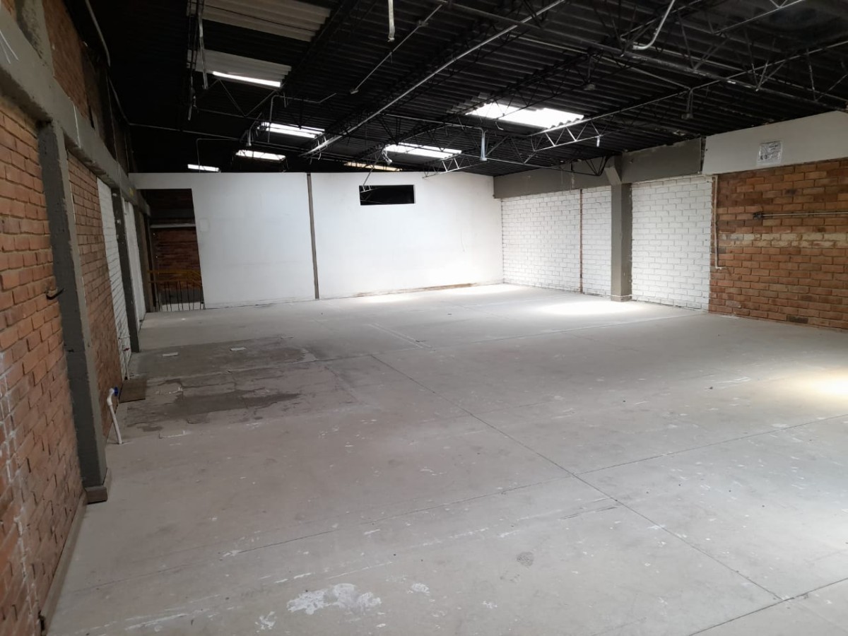 Local – Paloquemao – Bogota