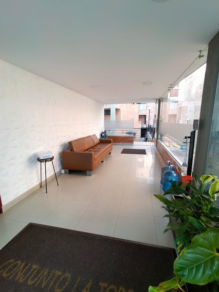 Casa – Club De Los Lagartos – Bogota