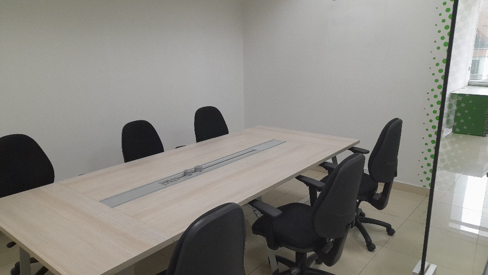 Oficina – Ciudad Salitre Nororiental – Bogota