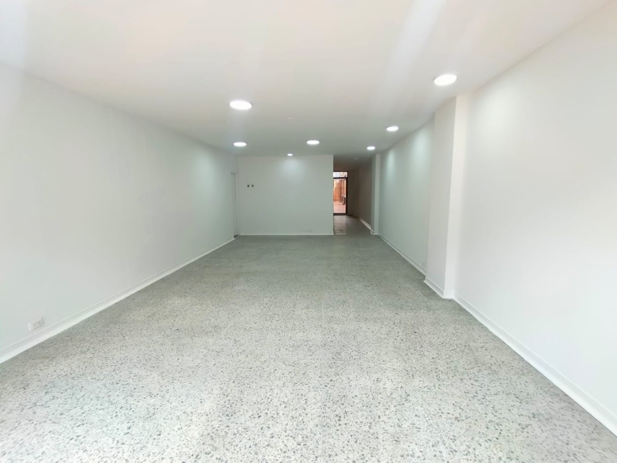 Local – El Lago – Bogota