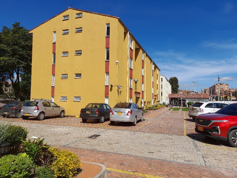 Apartamento – Santa Helena De Baviera Iv Sector – Bogota