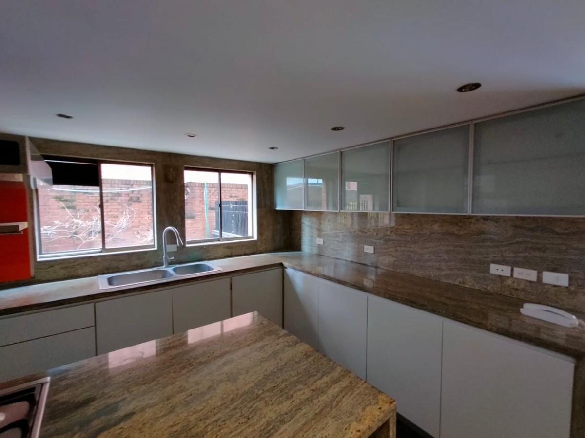 Apartamento – Los Rosales – Bogota