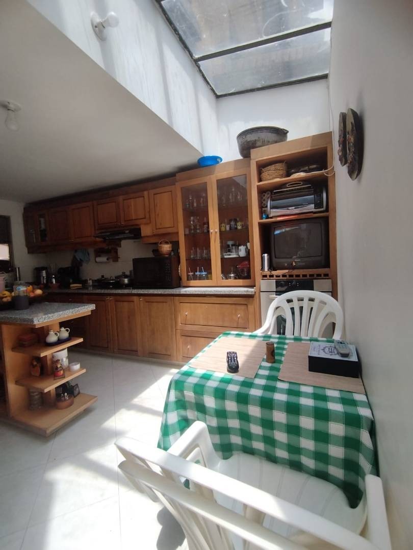 Casa Residencial – Avenida Chilacos – Chia