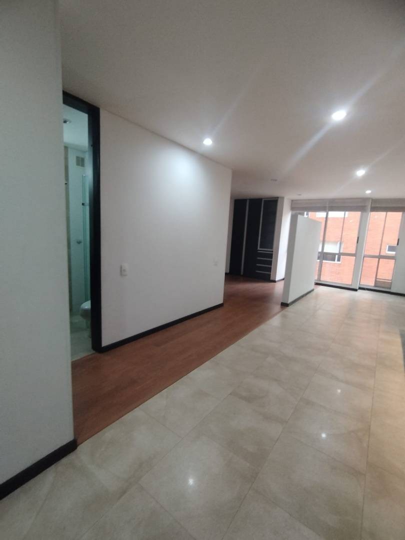 Apartamento – Santa Barbara Occidental – Bogota