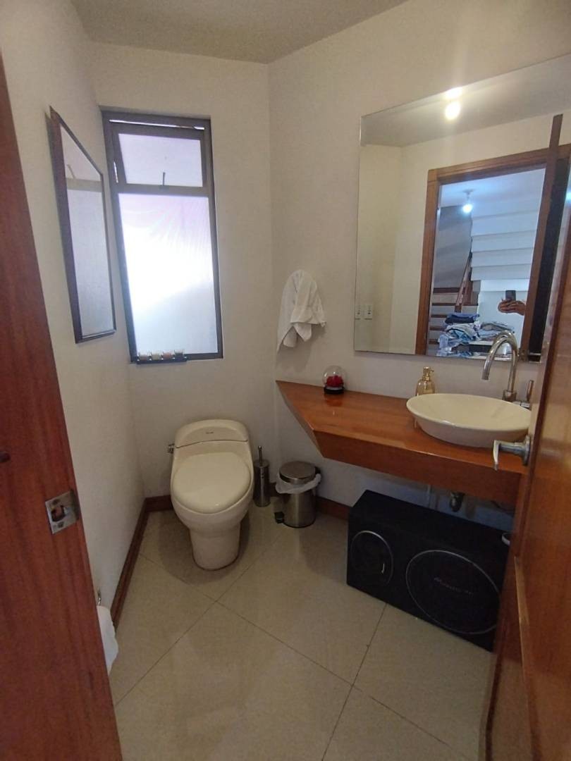 Casa Residencial – Avenida Chilacos – Chia
