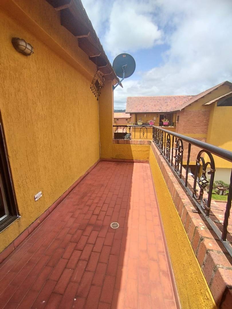 Casa Residencial – Avenida Chilacos – Chia