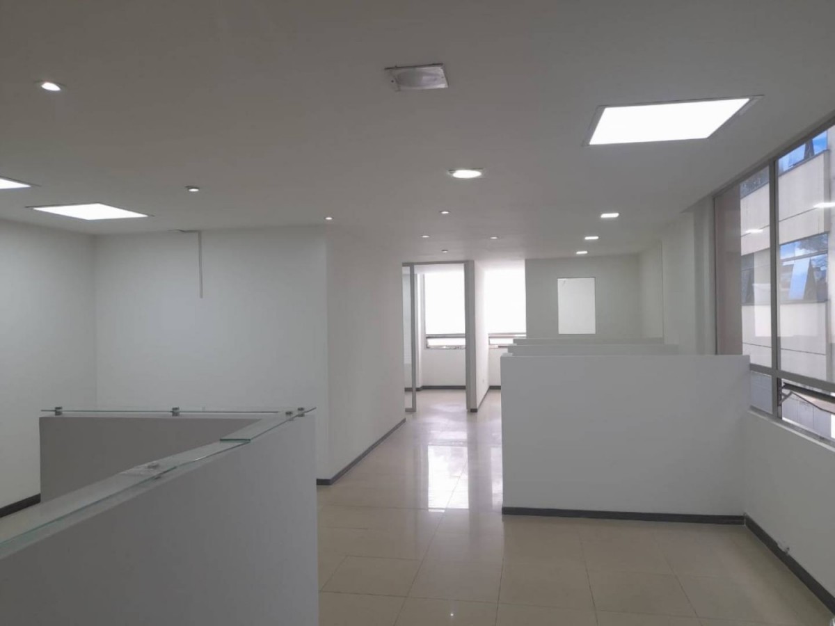Oficina – El Lago – Bogota