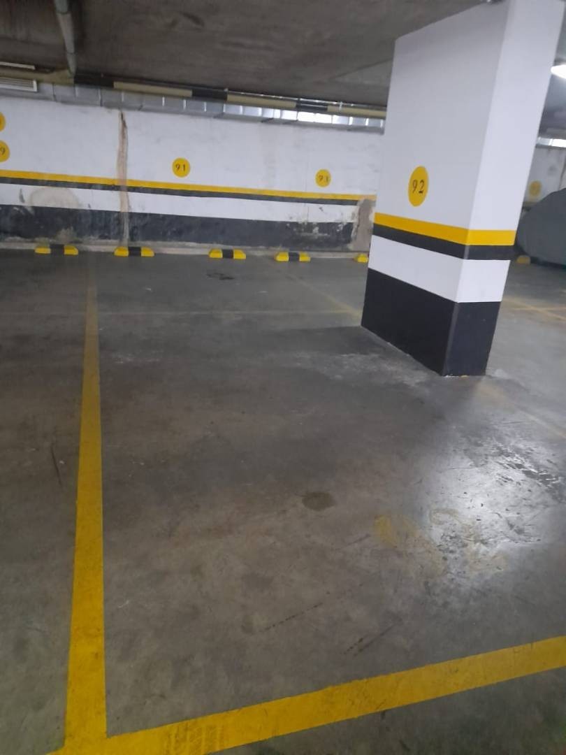 Oficina – El Lago – Bogota