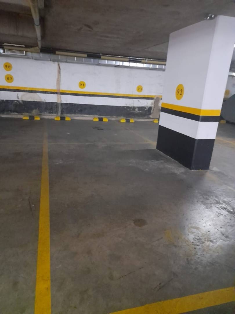 Oficina – El Lago – Bogota
