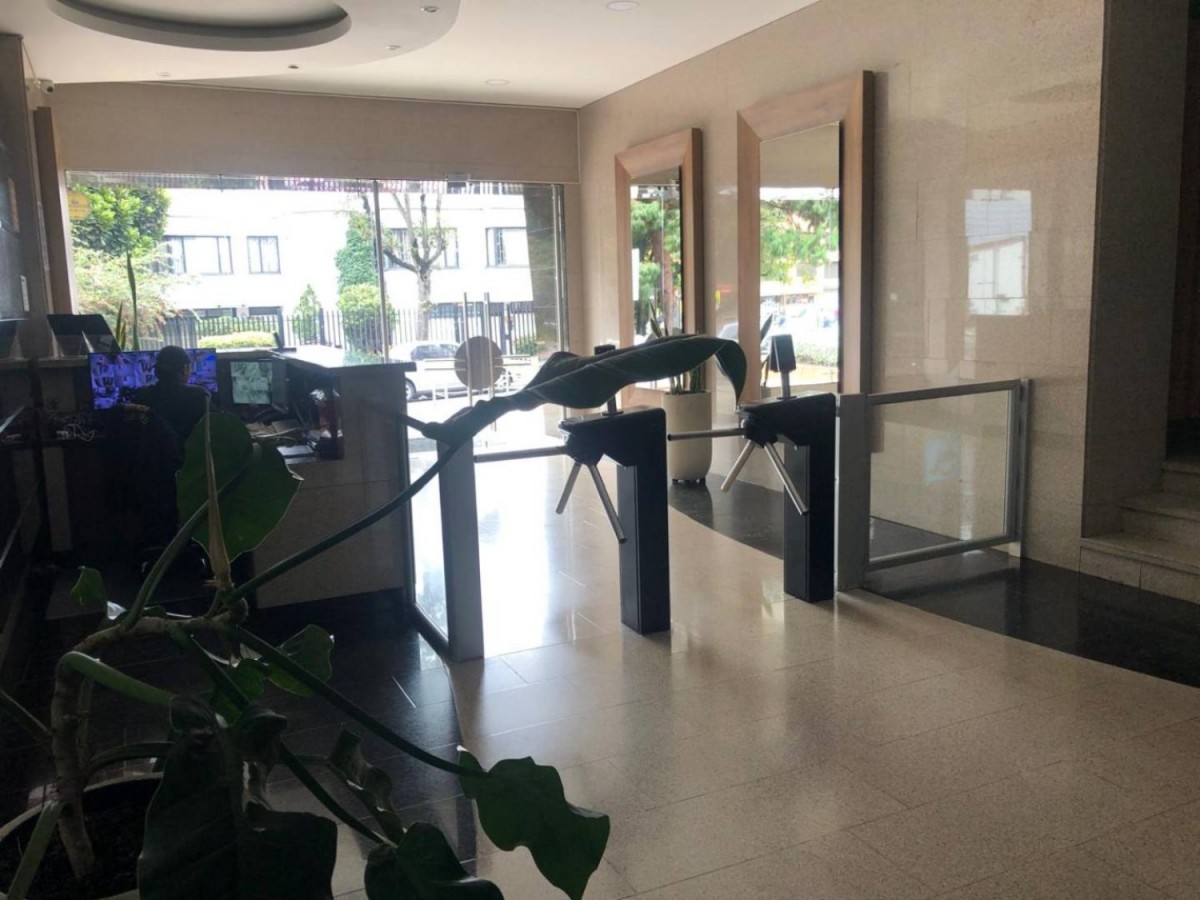 Oficina – El Lago – Bogota