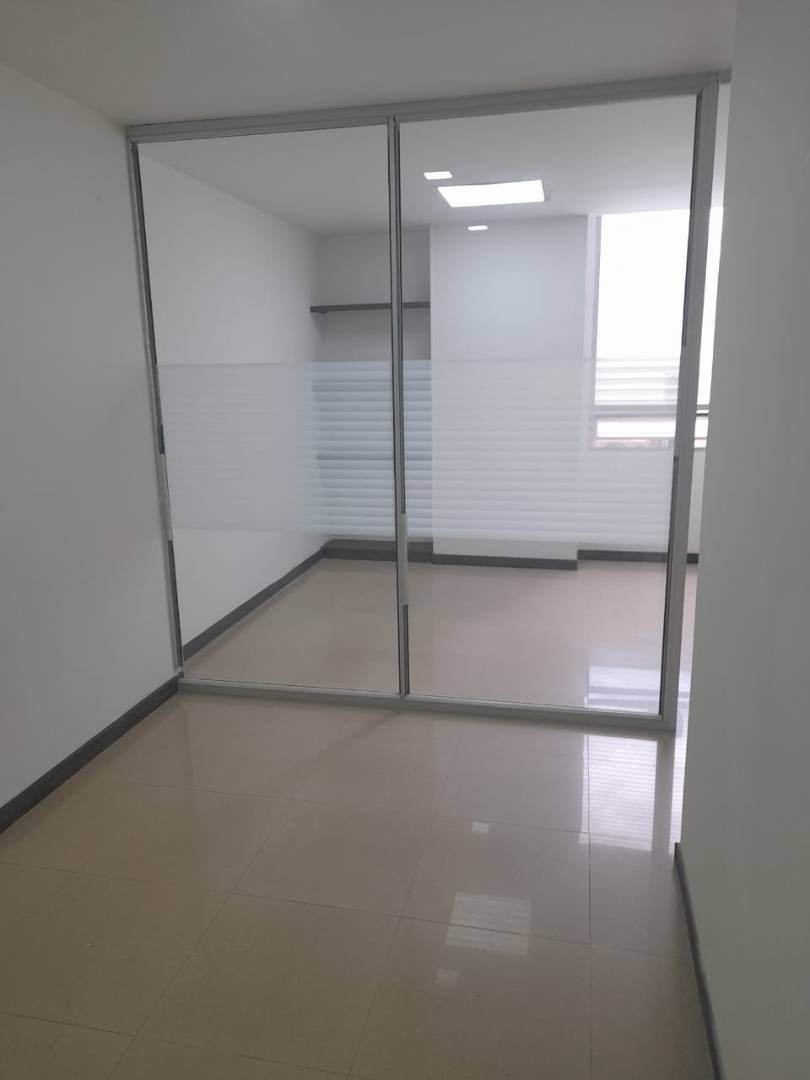 Oficina – El Lago – Bogota