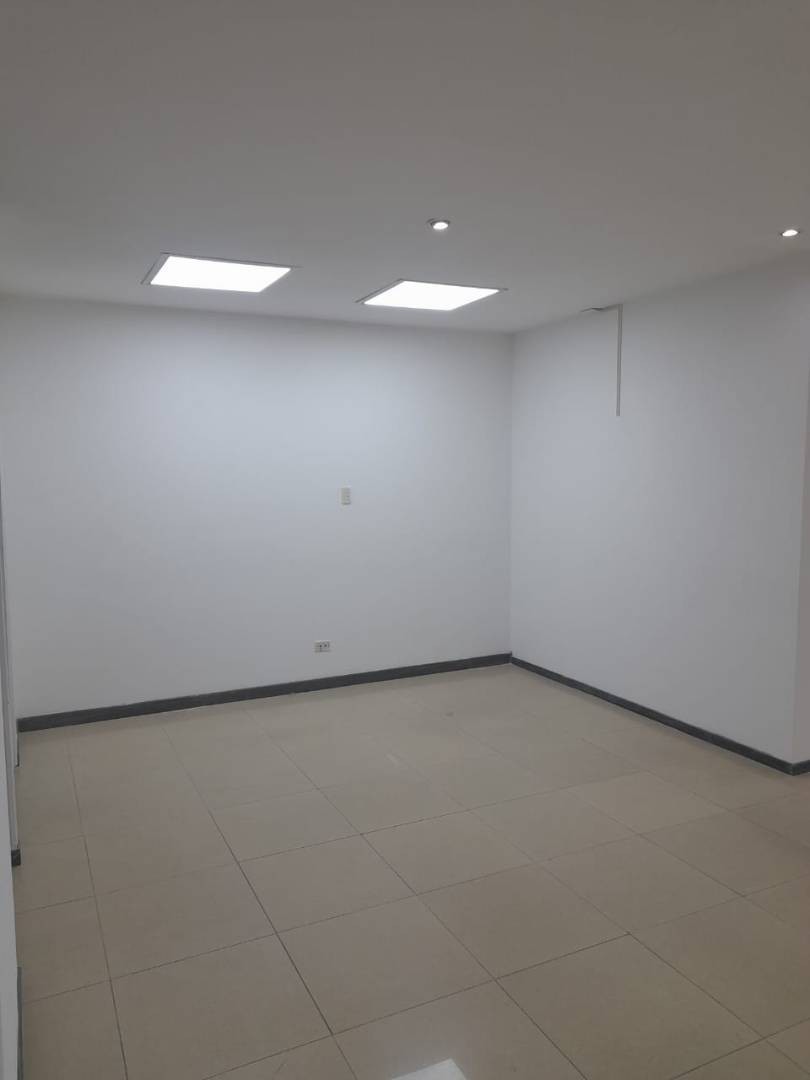 Oficina – El Lago – Bogota