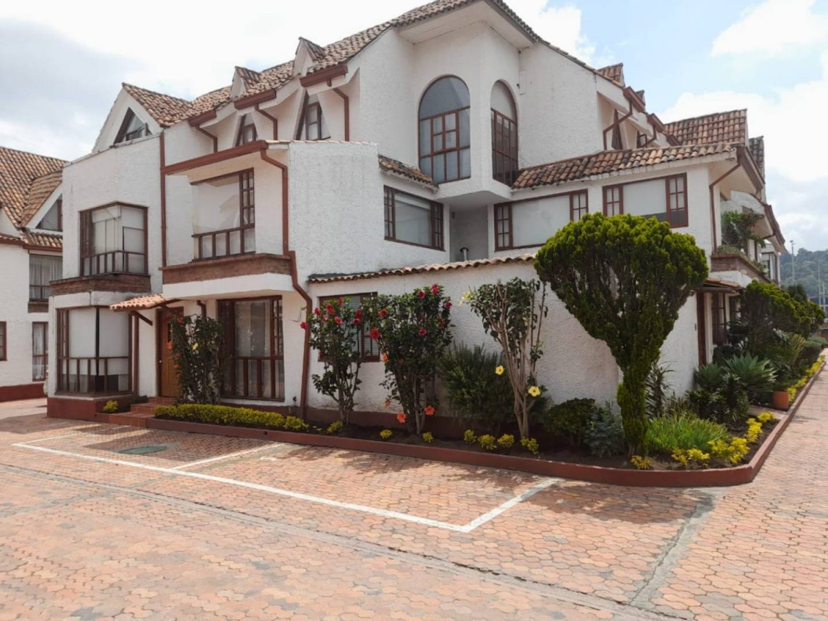 Casa Residencial – San Jose De Bavaria – Bogota