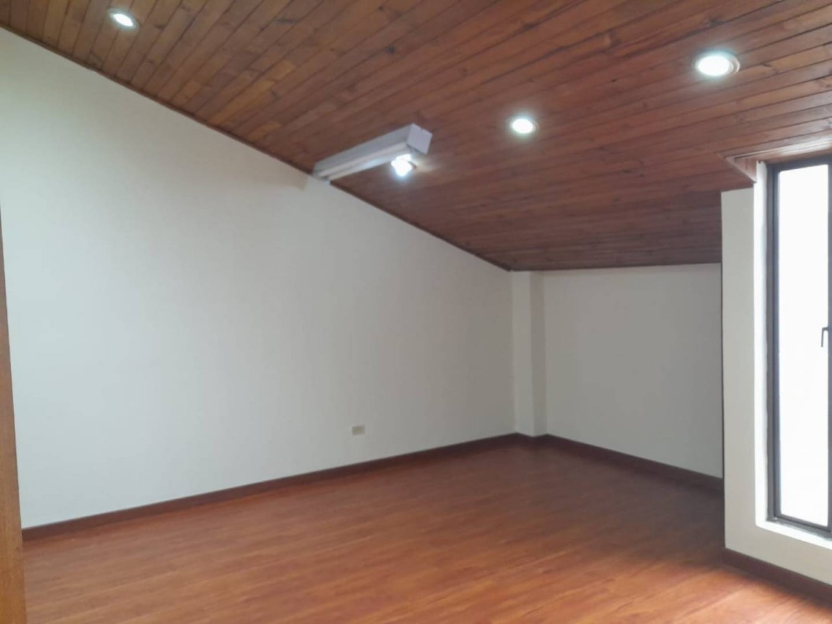 Oficina – Santa Barbara Oriental – Bogota